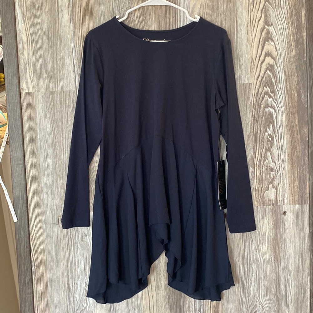 Diane Gilman DG2 navy top, M